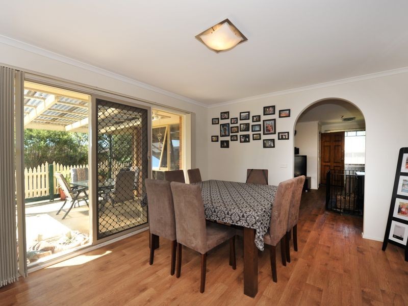 2 Montclaire Court, Pakenham VIC 3810