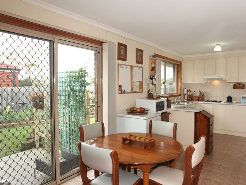 10 Stella Place, Pakenham VIC 3810