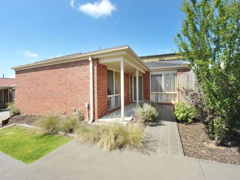 7/3 Hale Place, Pakenham VIC 3810