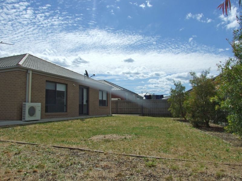 81 Sandalwood Drive, Pakenham VIC 3810