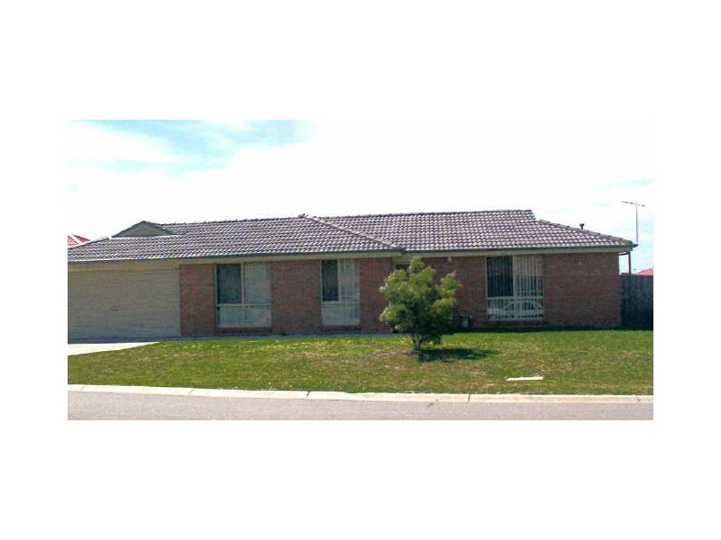 1 Mark Place, Pakenham VIC 3810