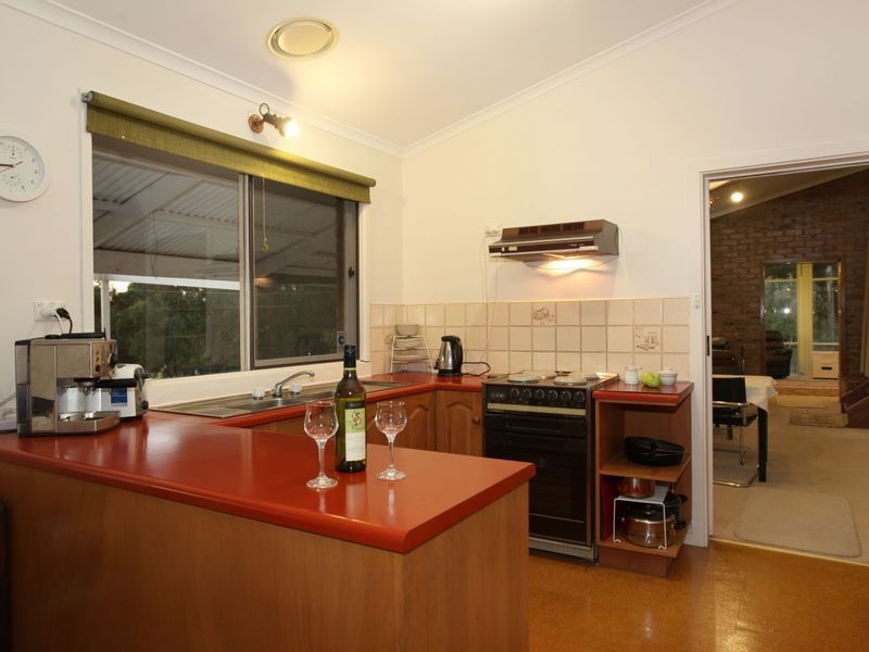 237 Bourkes Creek Road, Pakenham Upper VIC 3810
