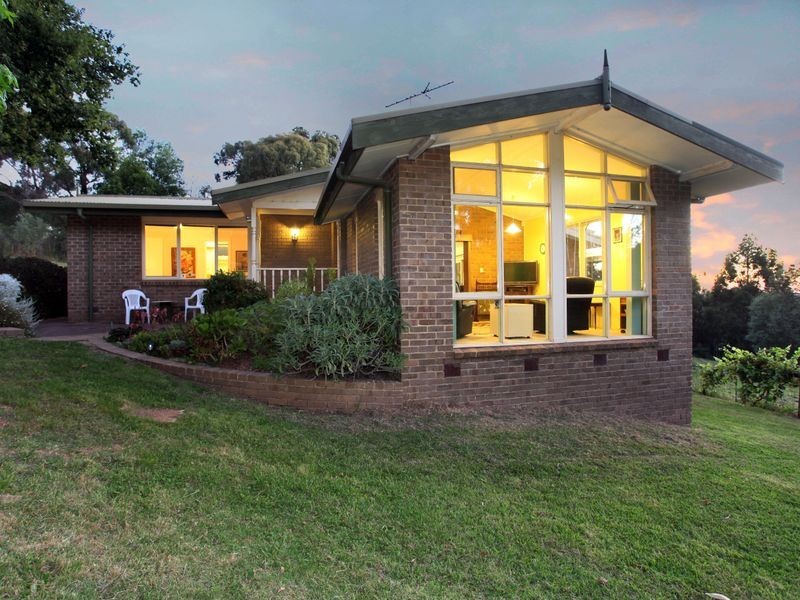 237 Bourkes Creek Road, Pakenham Upper VIC 3810