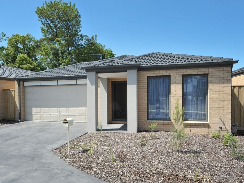 10/7 Syme Road, Pakenham VIC 3810