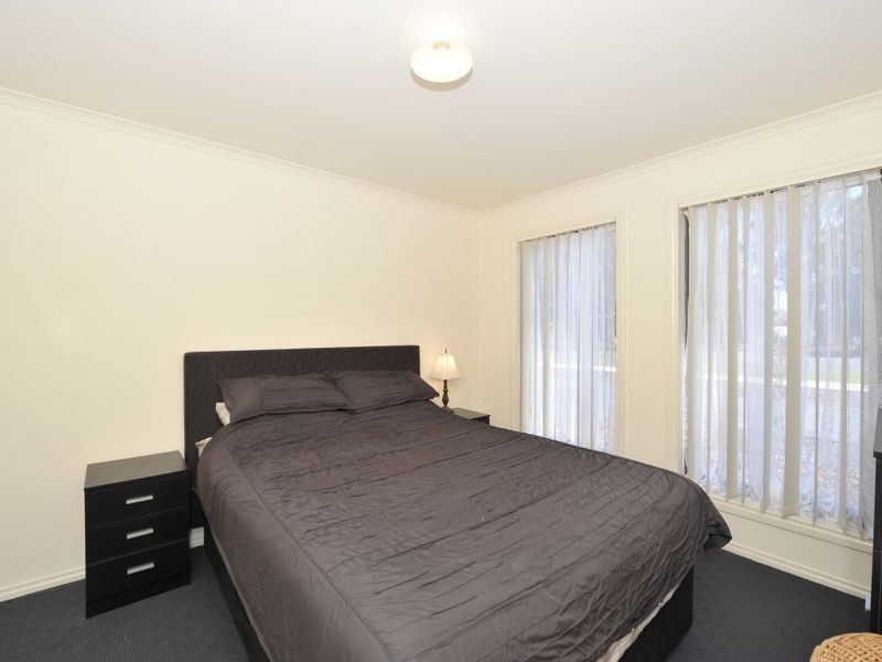 10/7 Syme Road, Pakenham VIC 3810