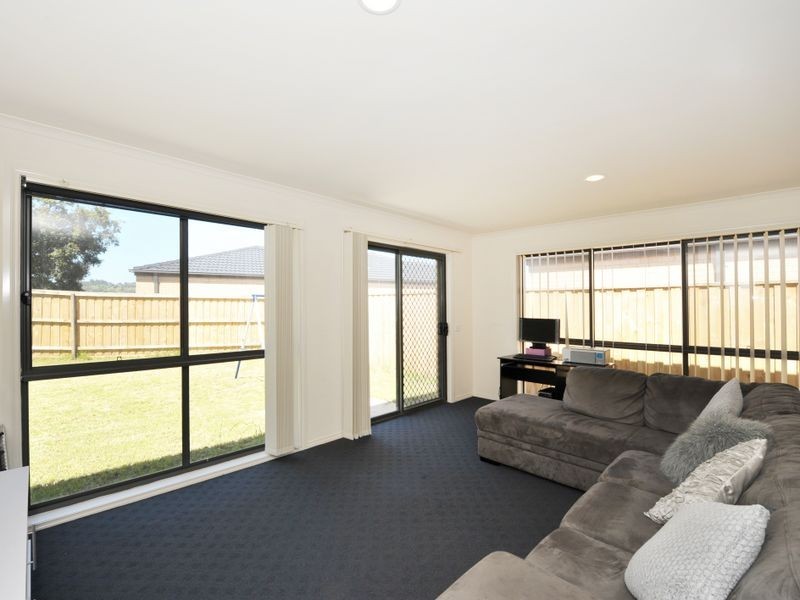 10/7 Syme Road, Pakenham VIC 3810
