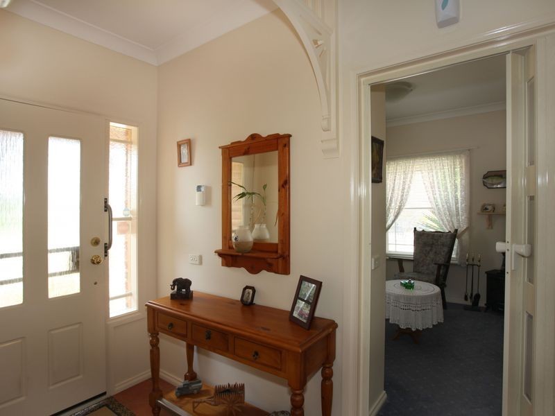 34 Flinders Chase, Pakenham VIC 3810