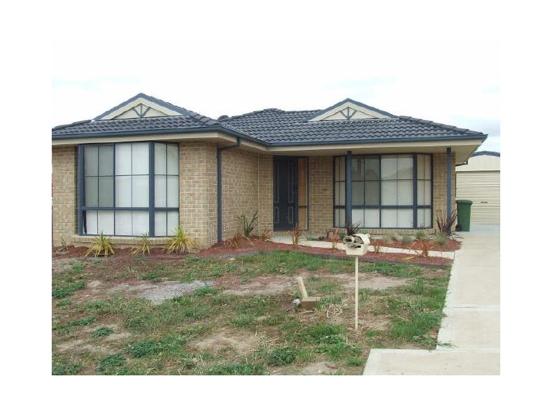7 Tuscany Rise, Pakenham VIC 3810