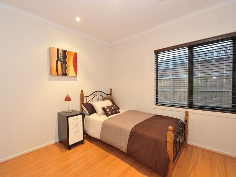 10 Bellerive Avenue, Officer VIC 3809