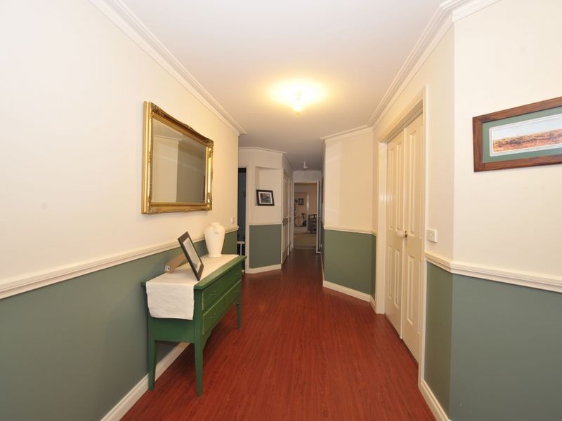 44 Brunt Road, Beaconsfield VIC 3807