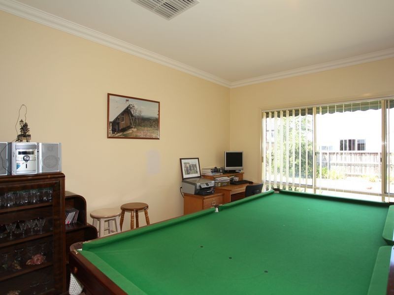 8 Hume Court, Pakenham VIC 3810