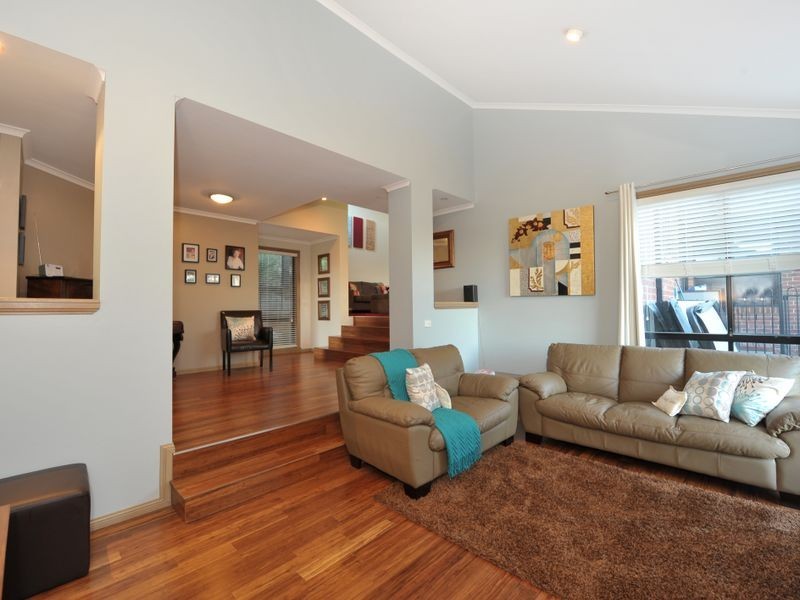 36 Aberdeen Heights, Pakenham VIC 3810