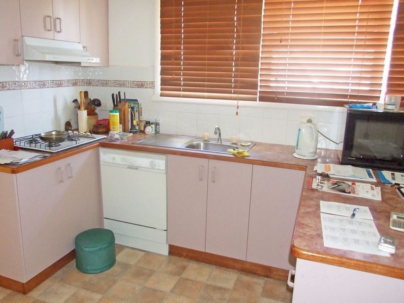 10 Savage Street, Pakenham VIC 3810