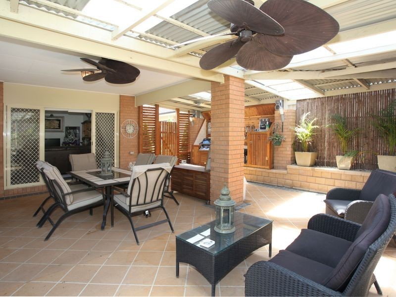 9 Genoa Grove, Pakenham VIC 3810