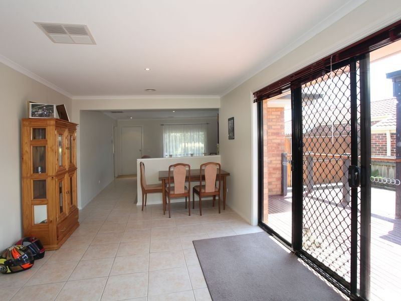 11 Shetland Court, Pakenham VIC 3810