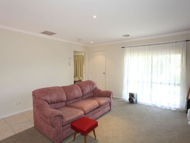 11 Shetland Court, Pakenham VIC 3810