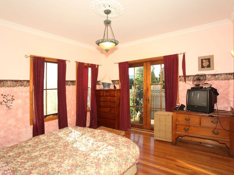 16 Spring Circuit, Pakenham VIC 3810