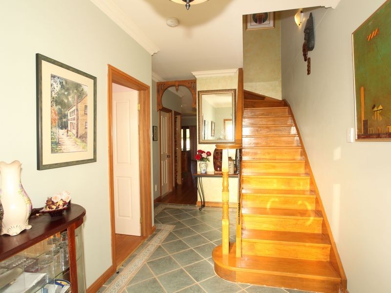 16 Spring Circuit, Pakenham VIC 3810