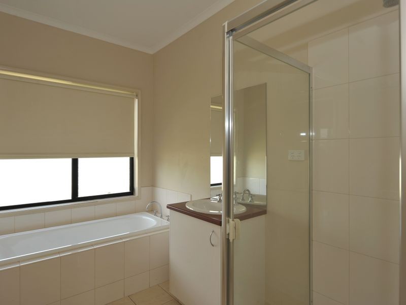 47 The Circuit, Pakenham VIC 3810