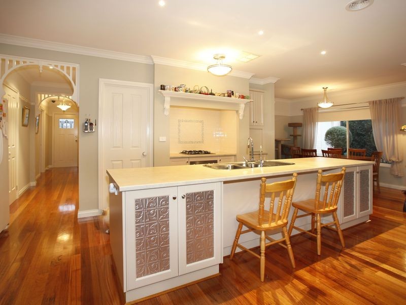 10 Michigan Grange, Pakenham VIC 3810