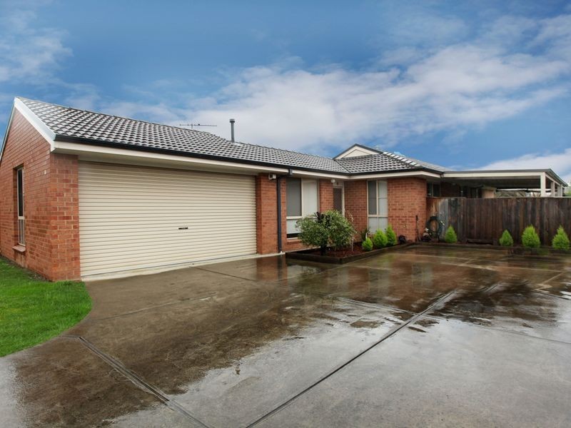11 Stella Place, Pakenham VIC 3810