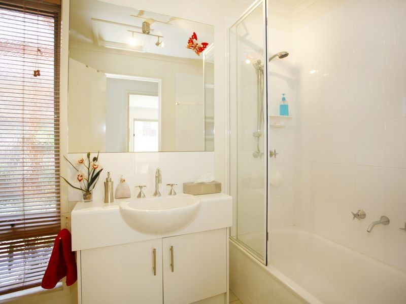 13 Willowbank Pocket, Pakenham VIC 3810