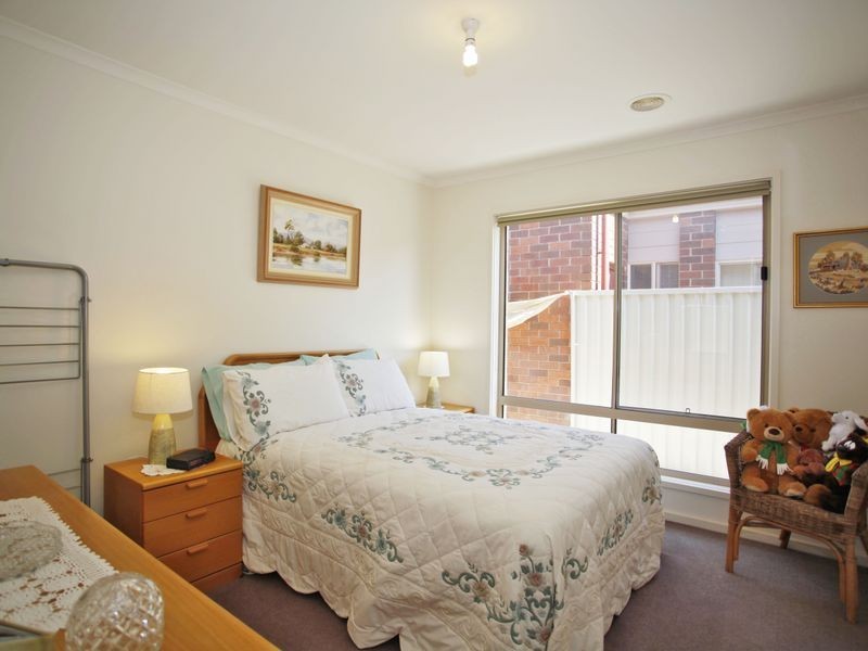 13 Willowbank Pocket, Pakenham VIC 3810