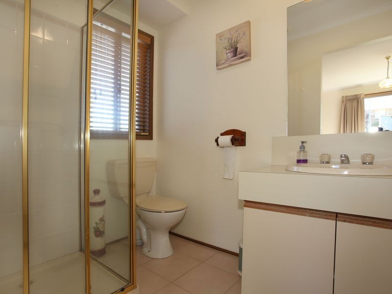 5 Nathan Court, Pakenham VIC 3810