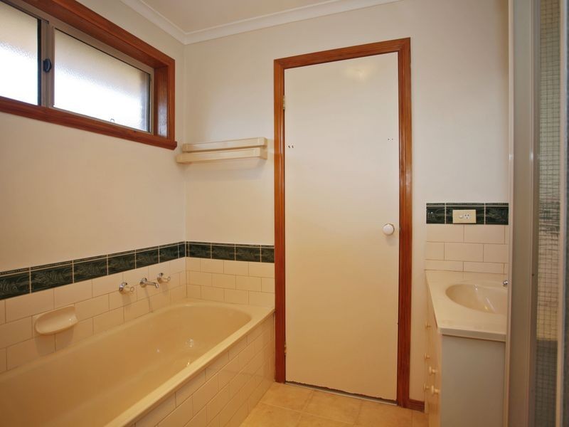 13 Joseph Court, Pakenham VIC 3810