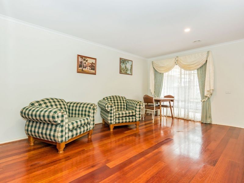 15 Nathan Court, Pakenham VIC 3810