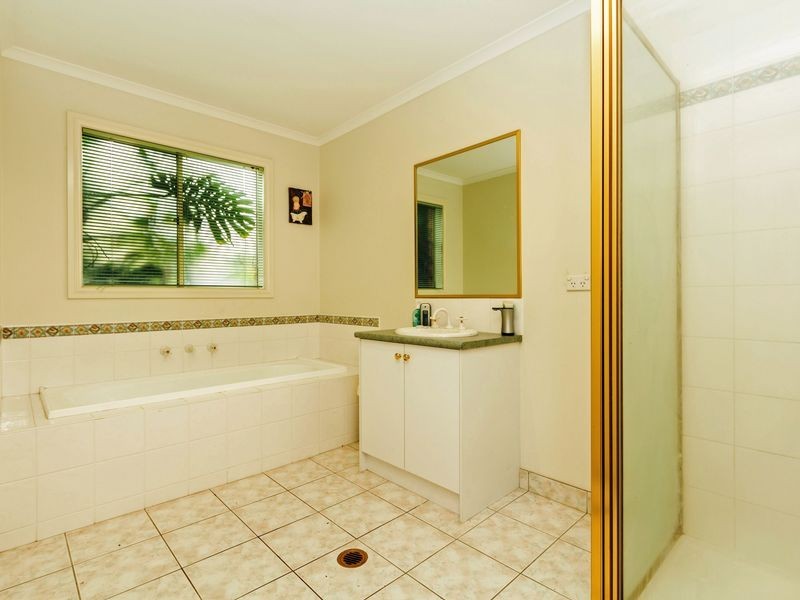 15 Nathan Court, Pakenham VIC 3810