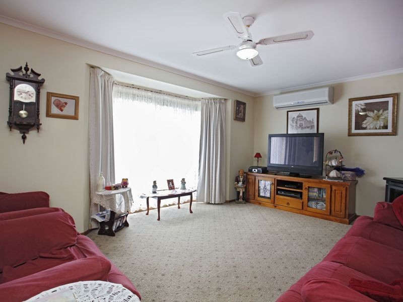 2 Matthews Court, Pakenham VIC 3810