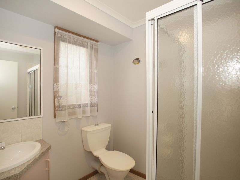 90 Eagle Drive, Pakenham VIC 3810