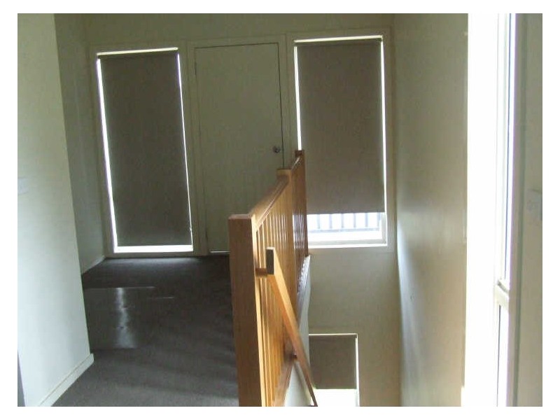 1/2 John Street, Pakenham VIC 3810