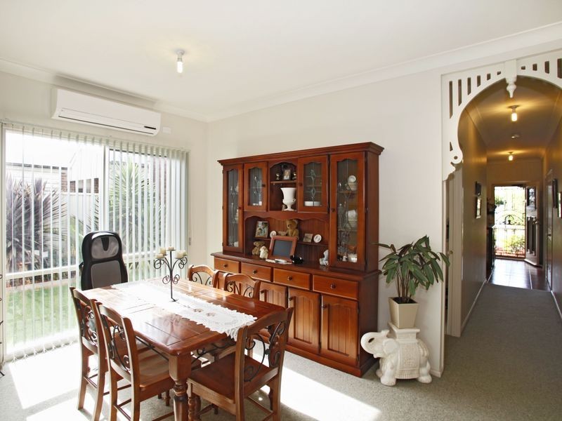 4 Genoa Grove, Pakenham VIC 3810