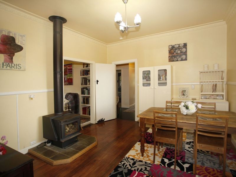 37 Jefferson Road, Garfield VIC 3814