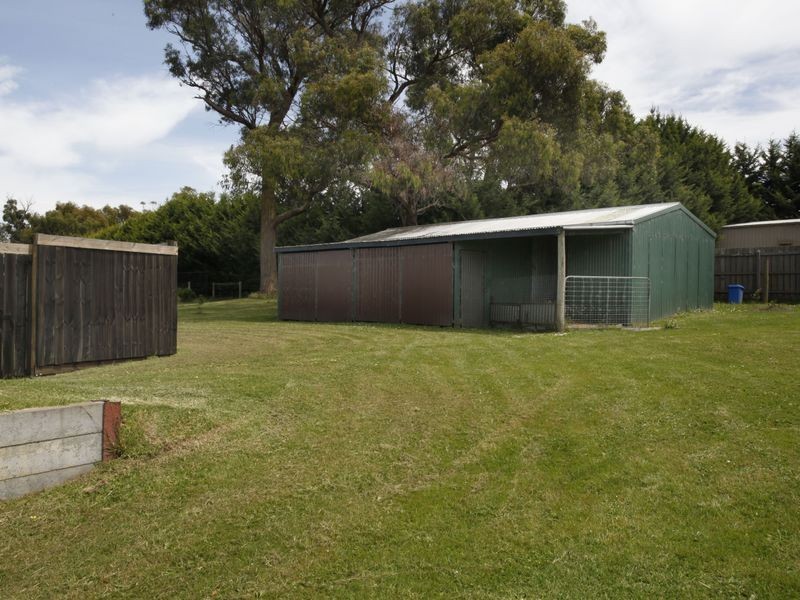 37 Jefferson Road, Garfield VIC 3814