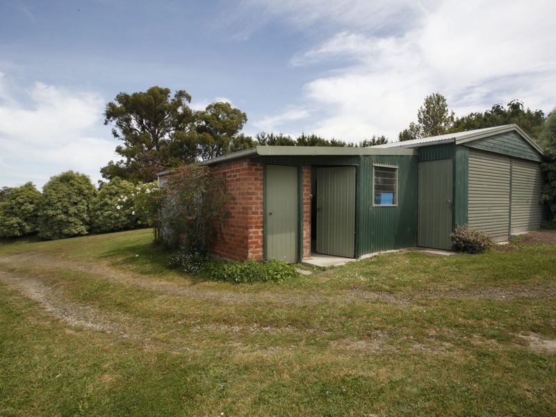 37 Jefferson Road, Garfield VIC 3814