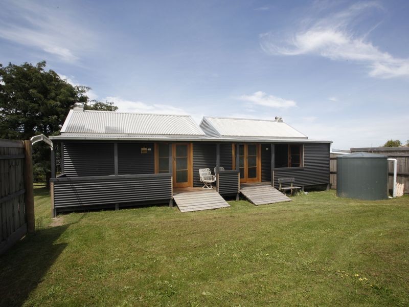 37 Jefferson Road, Garfield VIC 3814