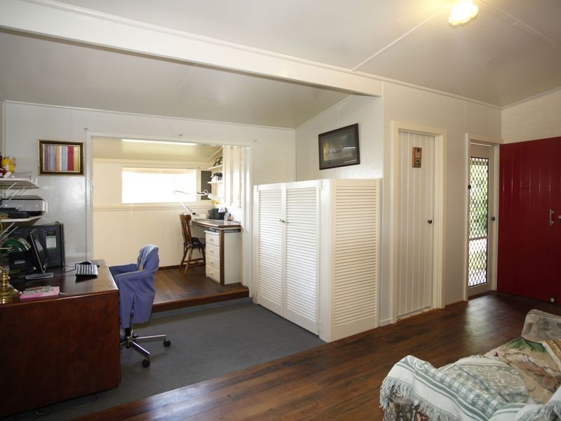 37 Jefferson Road, Garfield VIC 3814