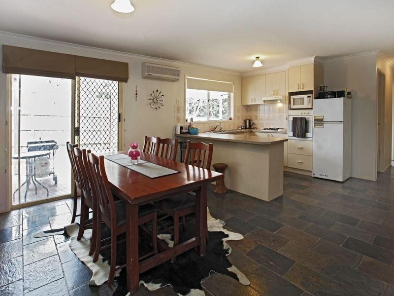 1 Paramount Way, Pakenham VIC 3810