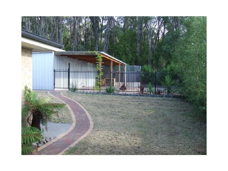 24 Donday Court, Pakenham VIC 3810