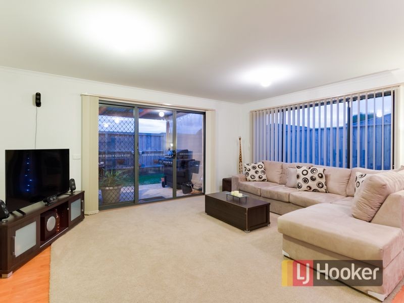 19/31 Syme Road, Pakenham VIC 3810