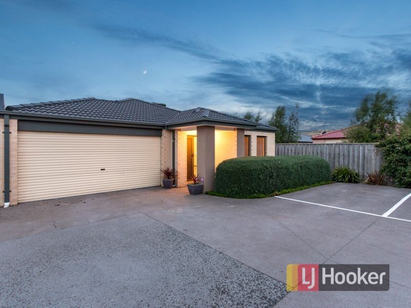 19/31 Syme Road, Pakenham VIC 3810
