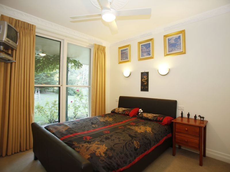 15 Buckland Lane, Pakenham Upper VIC 3810