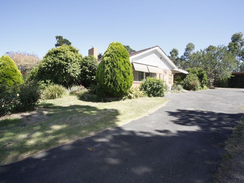 414 Brown Road, Officer VIC 3809