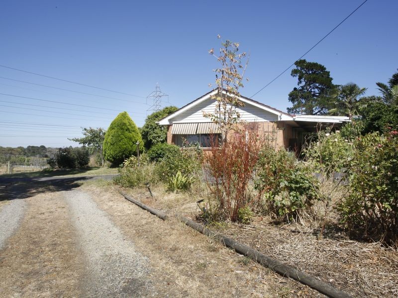 414 Brown Road, Officer VIC 3809