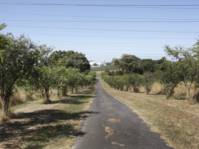 414 Brown Road, Officer VIC 3809