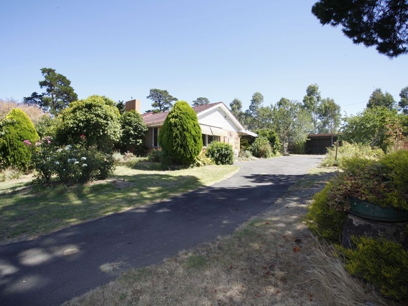 414 Brown Road, Officer VIC 3809