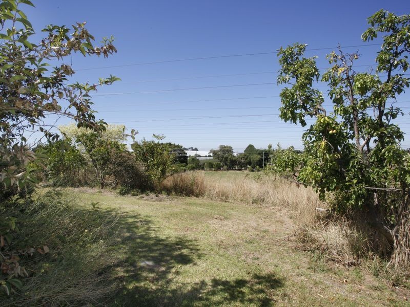 414 Brown Road, Officer VIC 3809